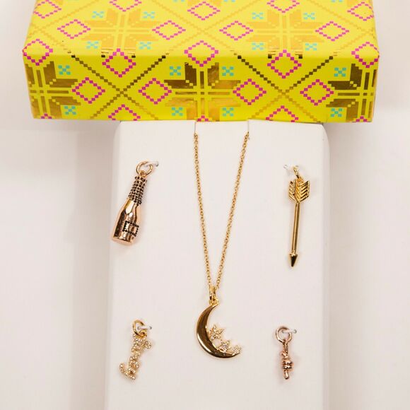 Baublebar Necklace with 5 Charms Gold 5943 - Picture 3 of 3